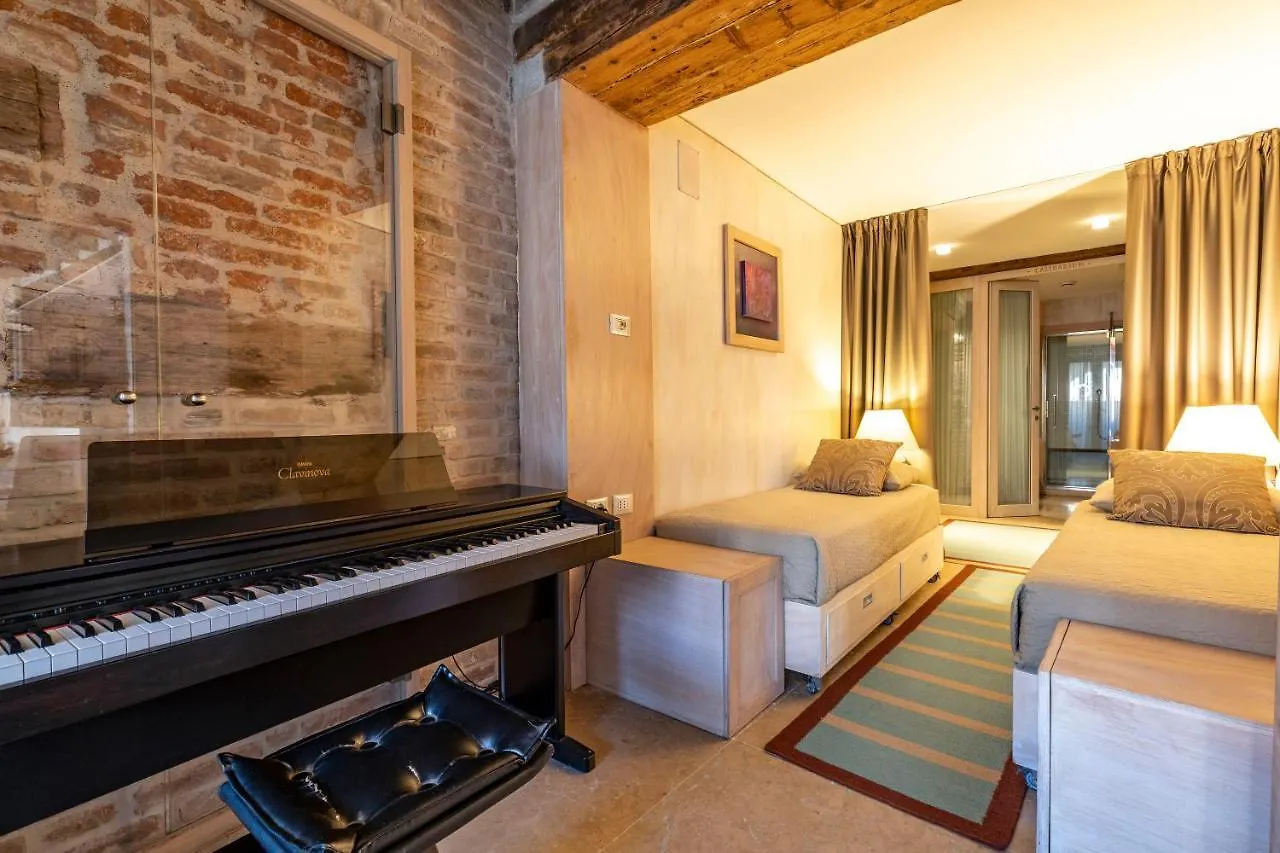 Villa Ca' Del Fontego - Luxury Grand Canal Venice Italy